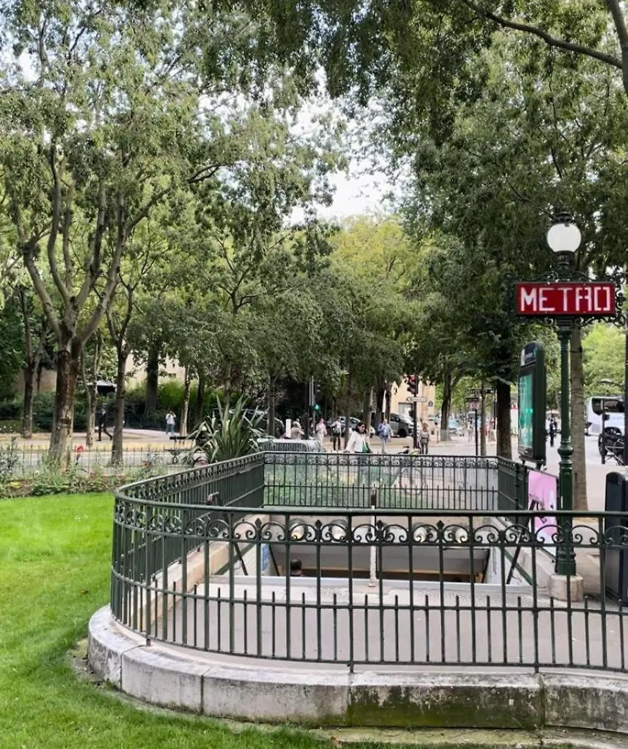La Petite Studette Daire Paris