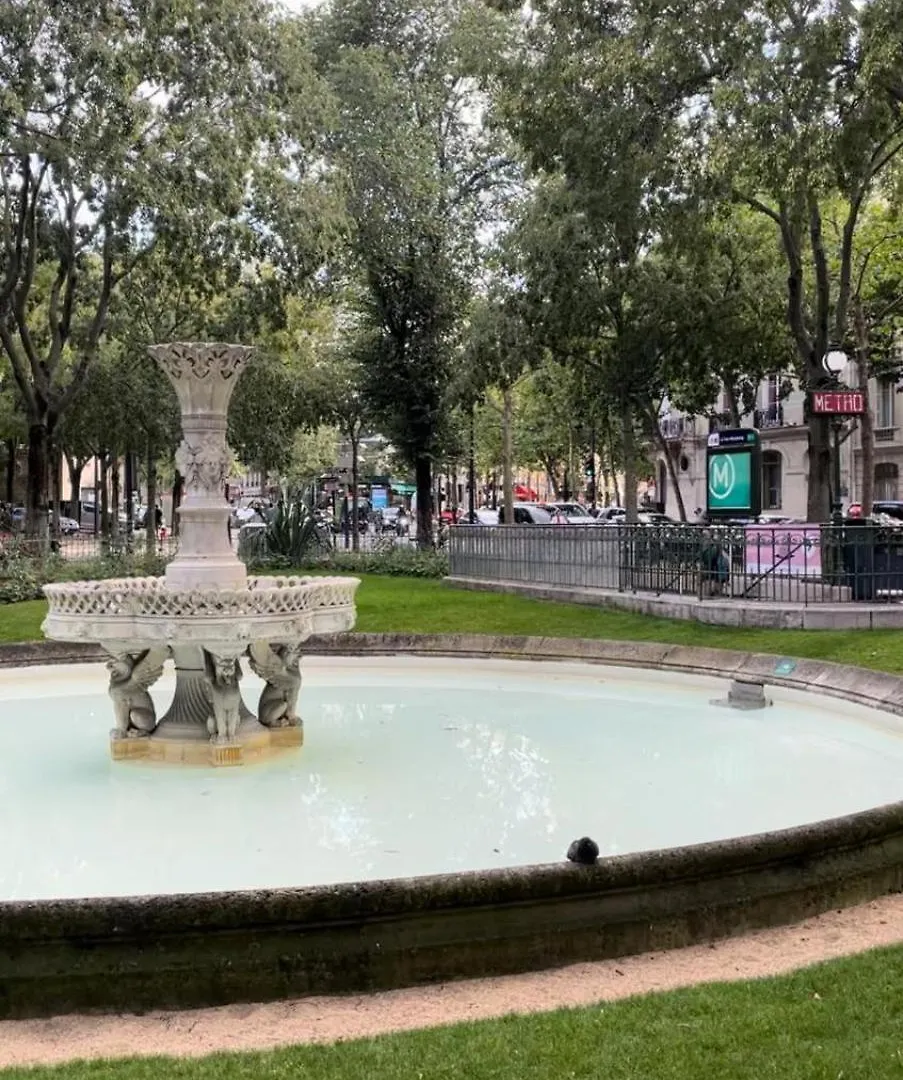 La Petite Studette Paris